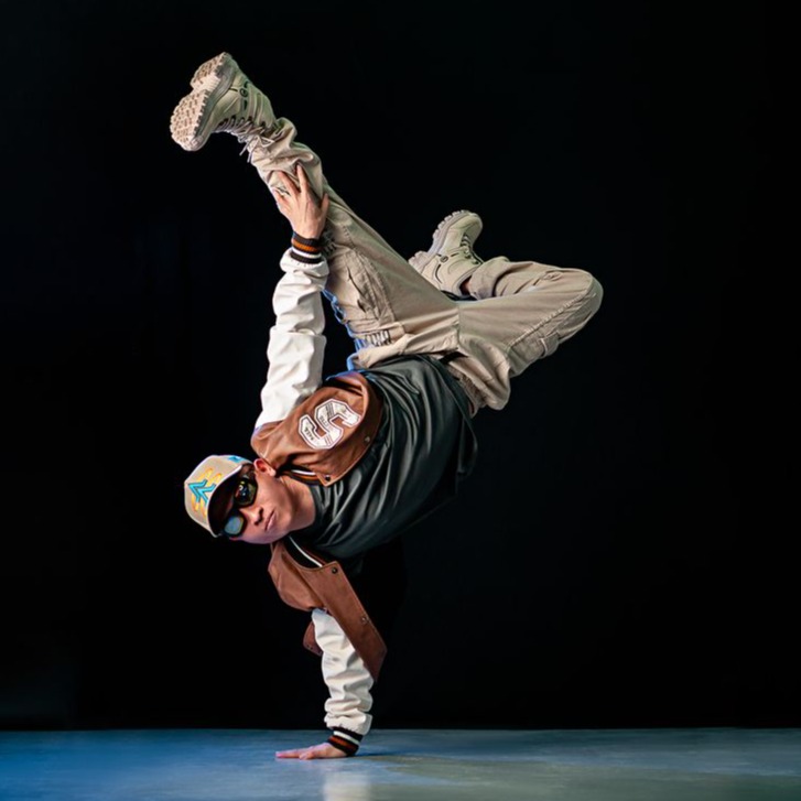 cropped bboy